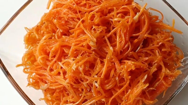 Как приготовить морковь по-корейски в горячем маринаде